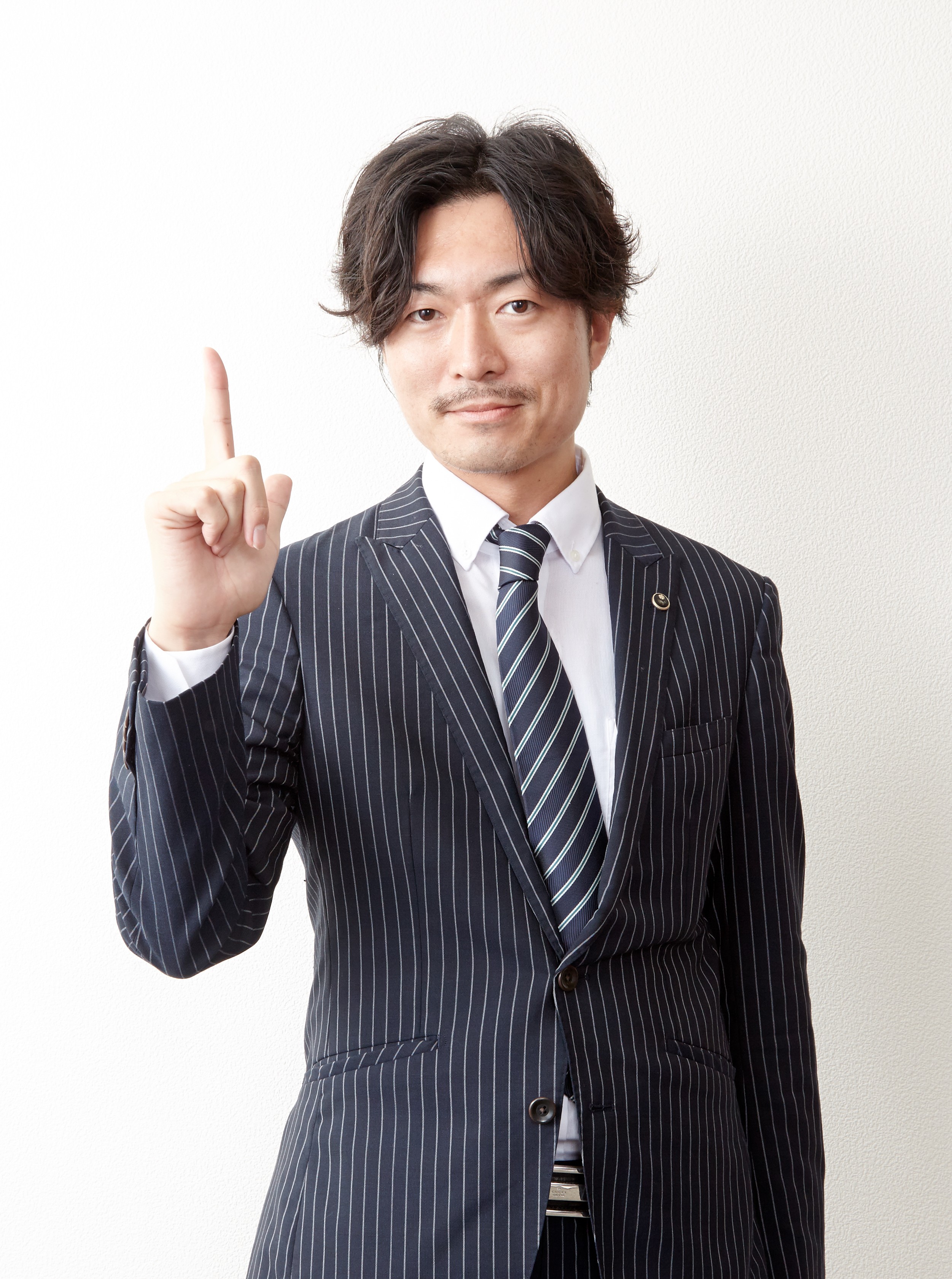 鳴海佑亮 ユナイテッド・ロイヤーズ税務会計事務所 代表税理士